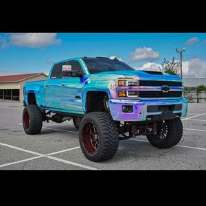 Meet your Posher, Alicia